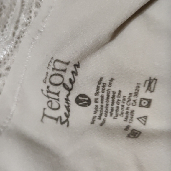 CAMISOLES - Picture 6 of 6